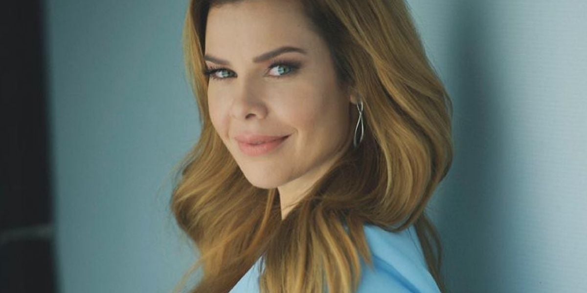 http://tvfoco.uai.com.br/wp-content/uploads/2015/05/Daniela-Mercury.jpg