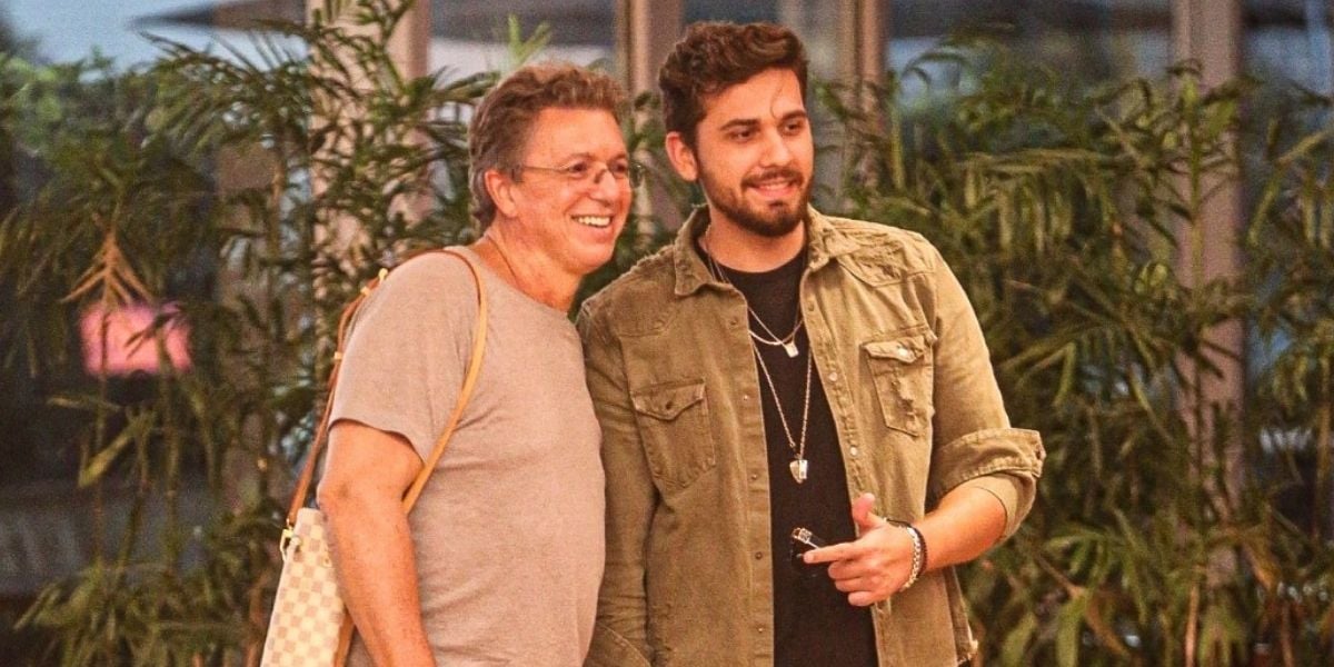 Gustavo Mioto e Boninho são fotografados juntos (Reprodução)