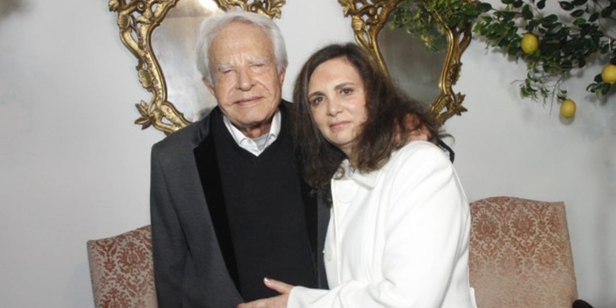 http://tvfoco.uai.com.br/wp-content/uploads/2015/05/Daniela-Mercury.jpg