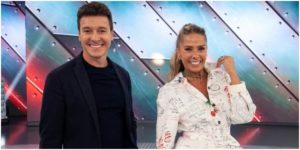 Faro sai da Record revoltado, bate portas no canal e equipe pede Adriane Galisteu no lugar dele