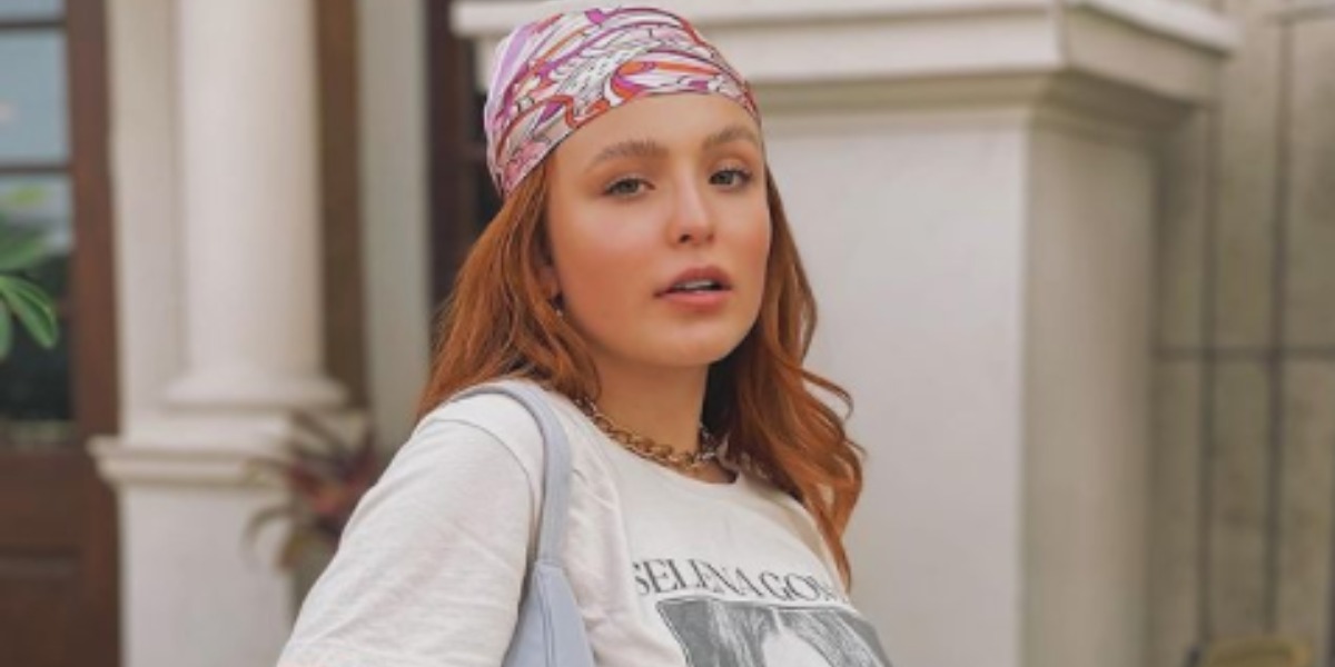 Mãe de Larissa Manoela rompe com filha após desaprovar relação com mulher e atriz explode: "Faça o que quiser"