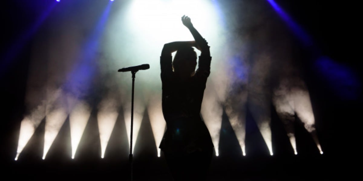http://tvfoco.uai.com.br/wp-content/uploads/2015/05/Daniela-Mercury.jpg
