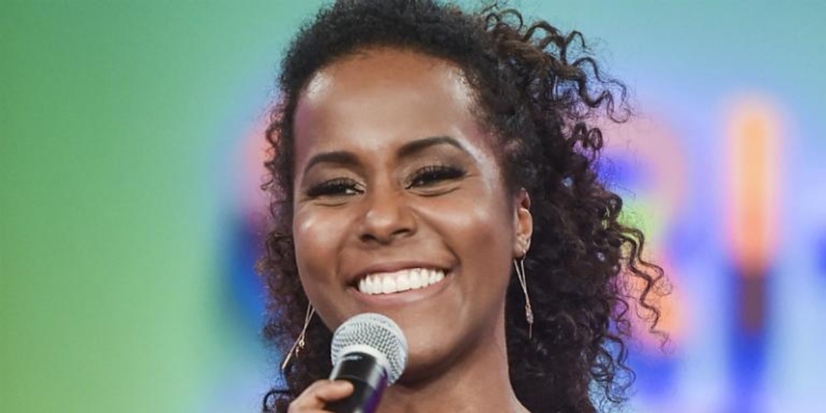 http://tvfoco.uai.com.br/wp-content/uploads/2015/05/Daniela-Mercury.jpg