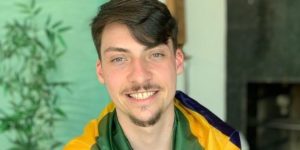 Filho de Bolsonaro passa por cima do pai, entra no BBB e se assume publicamente: “Eu sou”