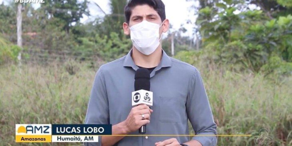Repórter da Globo é atacado ao vivo (Foto: Reprodução)