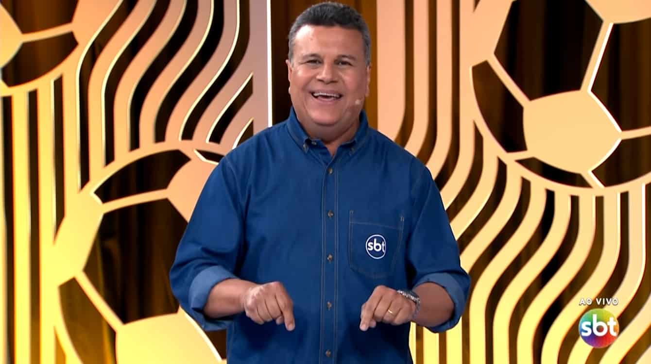 Pelé teve um episódio lamentável da carreira revelado por Téo José, narrador do SBT, que deu uma entrevista ao canal "Camisa 21"