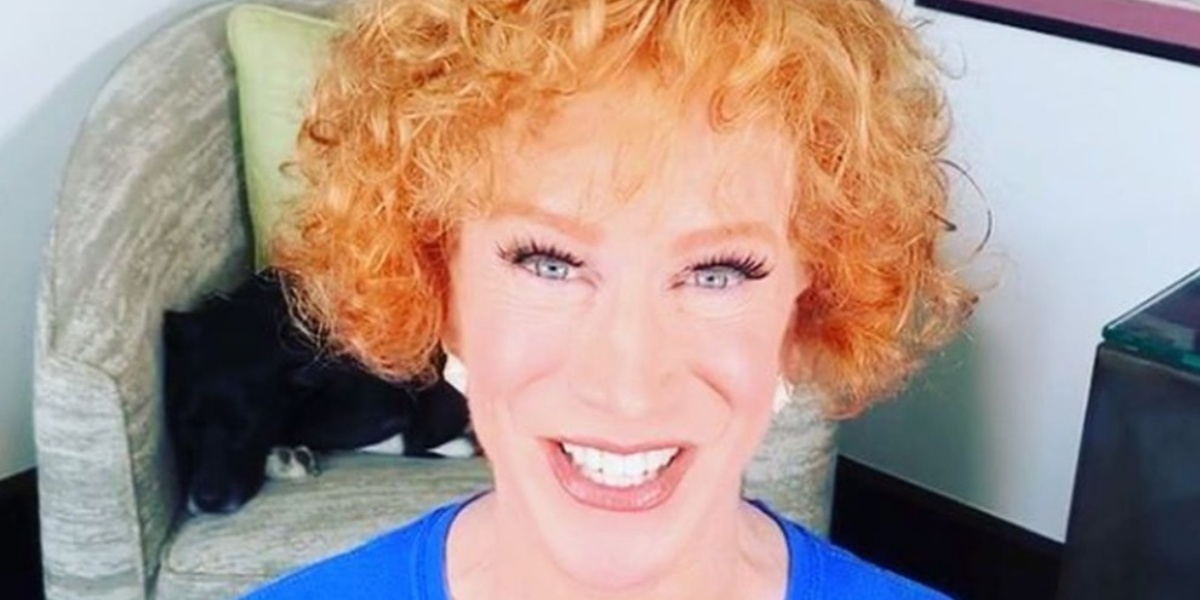 Kathy Griffin terá que retirar metade do seu pulmão, por conta de câncer (Foto: Reprodução)