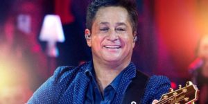 Leonardo iniciou a carreira na música juntamente com o irmão Leandro (Foto: Reprodução)