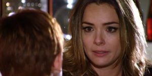 Regiane Alves interpretou Cris na novela A Vida da Gente (Foto: Reprodução/Globo)