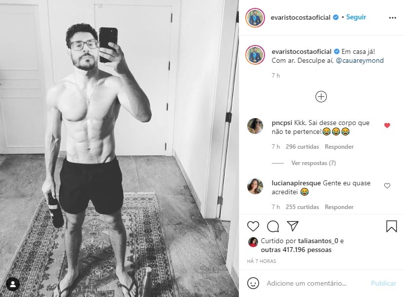 Evaristo Costa provoca Cauã Reymond em foto reveladora (Foto: Reprodução)