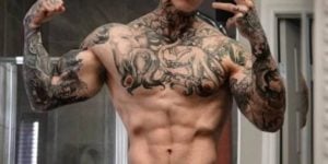 Famoso influencer contou assumiu usar calcinha ao invés de cueca (Imagem: Reprodução)