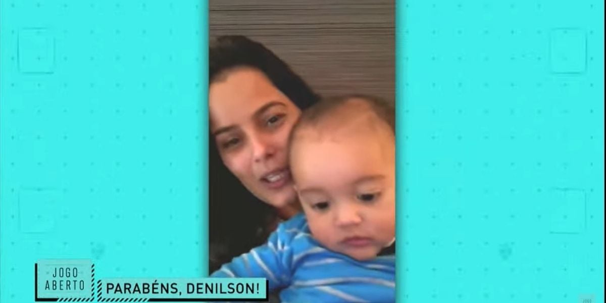 "A gente tem uma conexão", Denílson assume relação com Renata Fan ao vivo e confirma: "Carrego esse sentimento" "A gente tem uma conexão", Denílson assume relação com Renata Fan ao vivo e confirma: "Carrego esse sentimento"