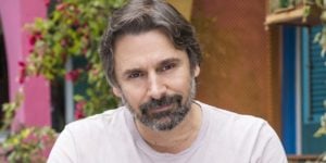 Muito abatido, Murilo Rosa faz desabafo misterioso: 