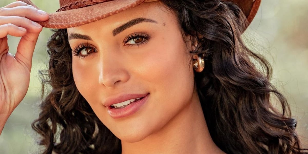 http://tvfoco.uai.com.br/wp-content/uploads/2015/05/Daniela-Mercury.jpg