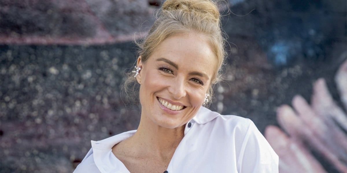 http://tvfoco.uai.com.br/wp-content/uploads/2015/05/Daniela-Mercury.jpg