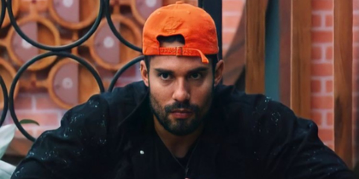 http://tvfoco.uai.com.br/wp-content/uploads/2015/05/Daniela-Mercury.jpg