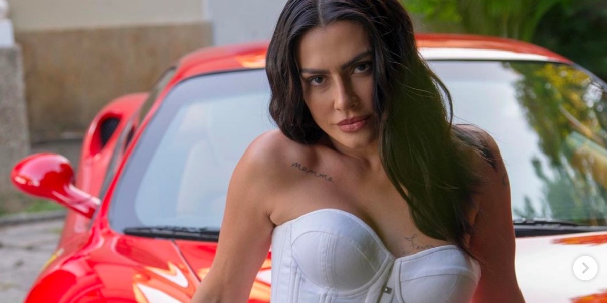 http://tvfoco.uai.com.br/wp-content/uploads/2015/05/Daniela-Mercury.jpg