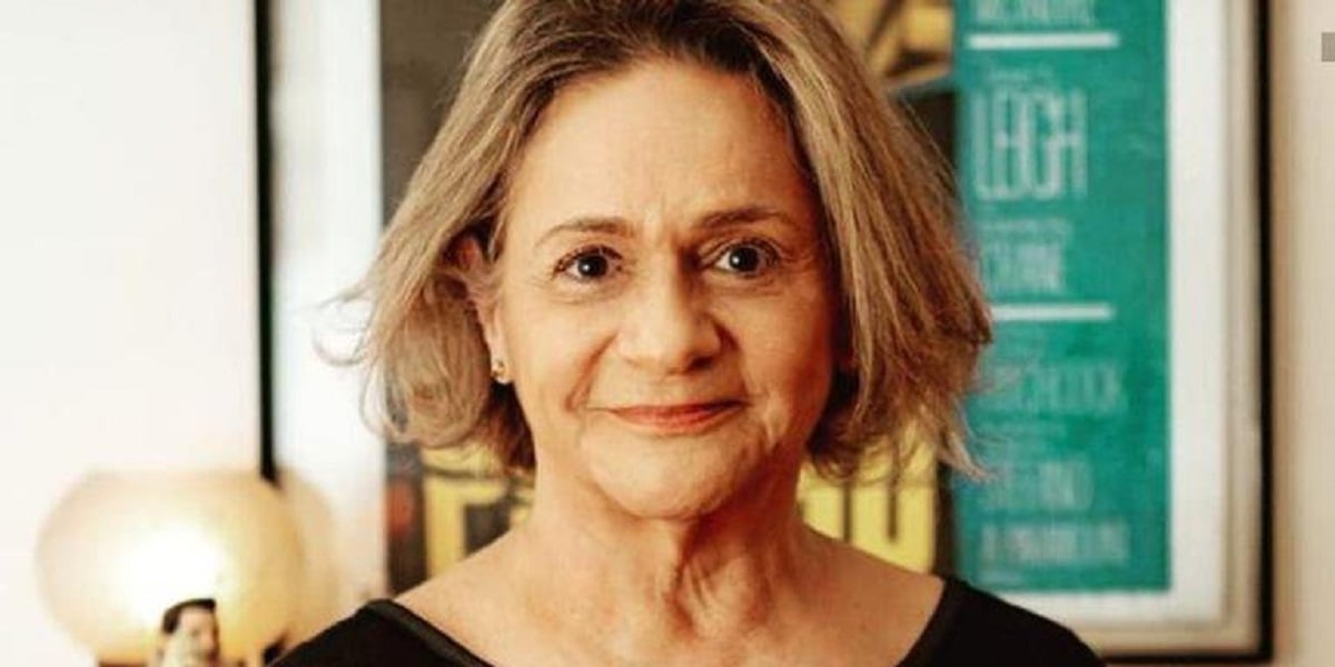http://tvfoco.uai.com.br/wp-content/uploads/2015/05/Daniela-Mercury.jpg