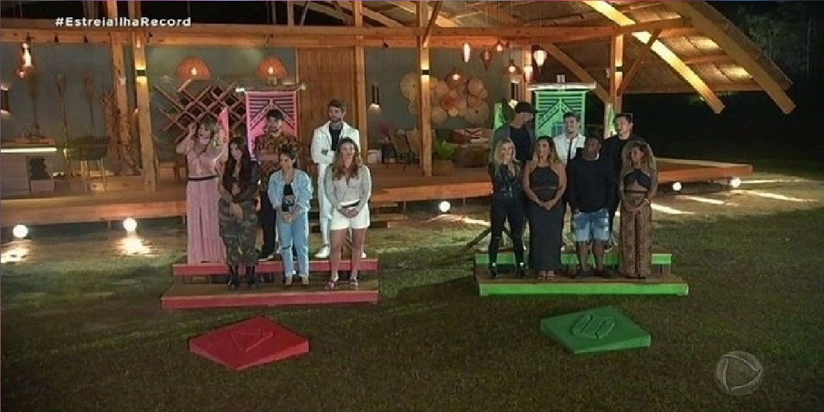 http://tvfoco.uai.com.br/wp-content/uploads/2015/05/Daniela-Mercury.jpg