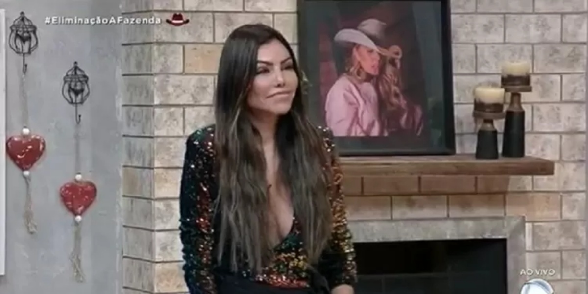 http://tvfoco.uai.com.br/wp-content/uploads/2015/05/Daniela-Mercury.jpg