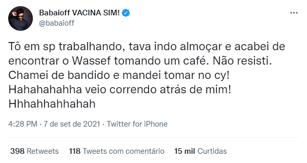 Ex Globo, Armando Babaioff usou as redes sociais para expor uma pequena briga que teve com um bolsonarista (Foto: Reprodução)