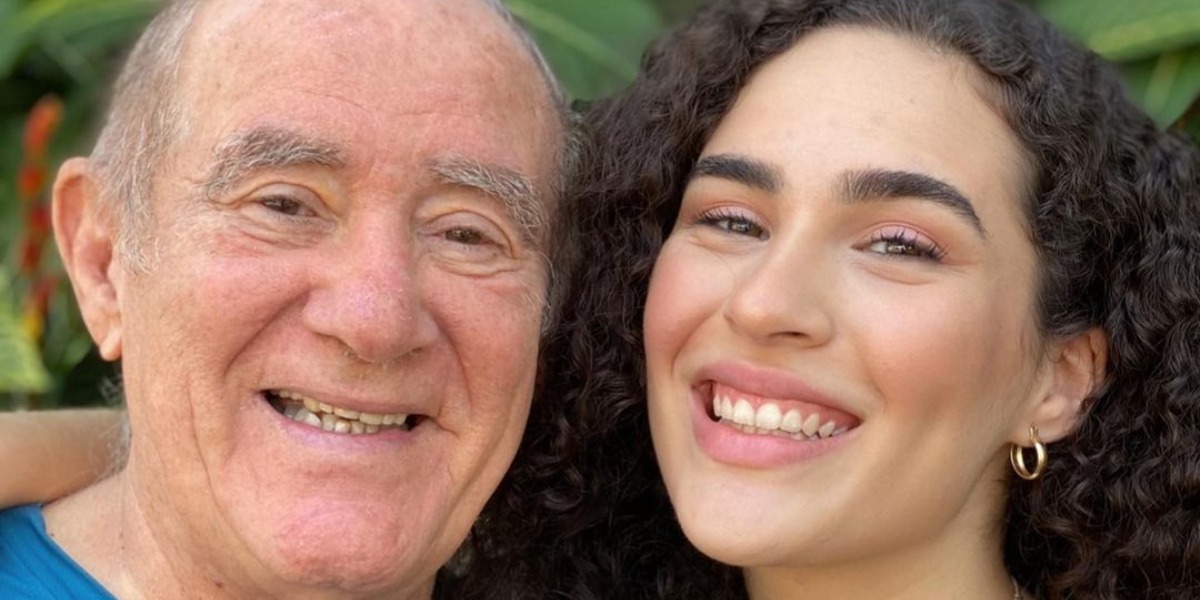 http://tvfoco.uai.com.br/wp-content/uploads/2015/05/Daniela-Mercury.jpg