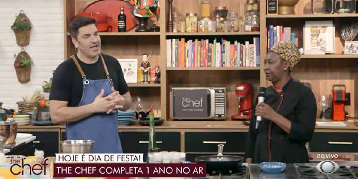 "Após 1 ano", Edu Guedes perde o chão ao vivo e anuncia desfecho no The Chef: "Tô mudando pra outro lugar"