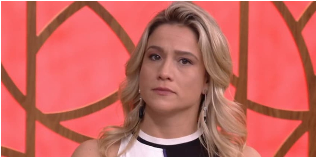 http://tvfoco.uai.com.br/wp-content/uploads/2015/05/Daniela-Mercury.jpg
