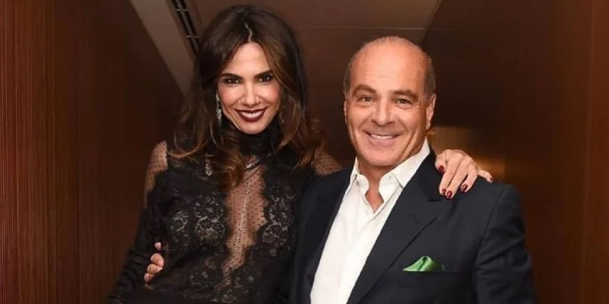 http://tvfoco.uai.com.br/wp-content/uploads/2015/05/Daniela-Mercury.jpg