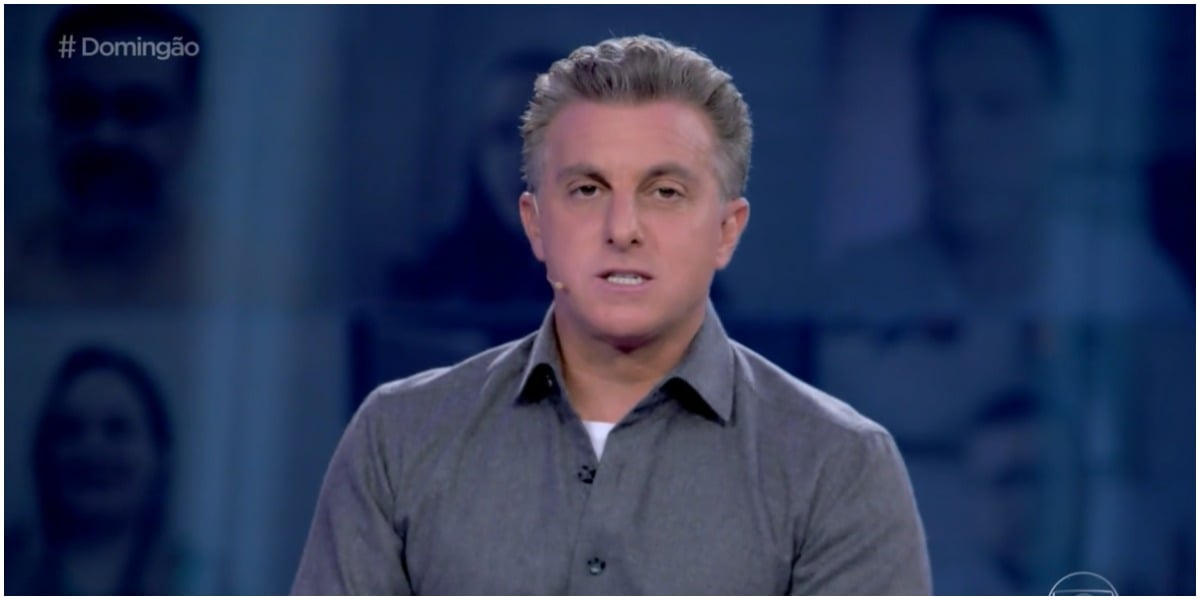 Luciano Huck no comando do Domingão (Foto: Reprodução)