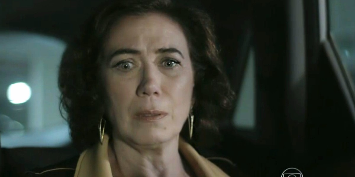 http://tvfoco.uai.com.br/wp-content/uploads/2015/05/Daniela-Mercury.jpg