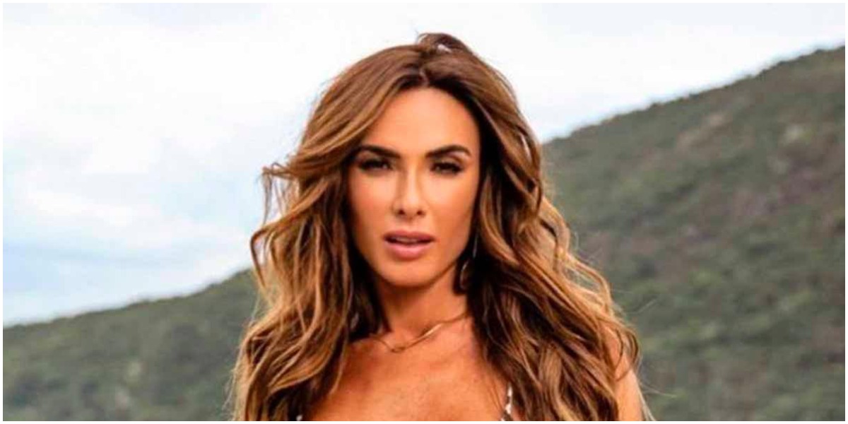http://tvfoco.uai.com.br/wp-content/uploads/2015/05/Daniela-Mercury.jpg