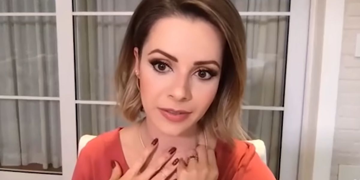 http://tvfoco.uai.com.br/wp-content/uploads/2015/05/Daniela-Mercury.jpg