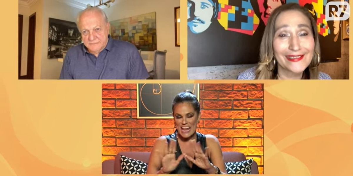 "Não me sinto preparada", Sonia Abrão perde o chão com morte na família e expõe tristeza: "Arrancou ele da gente" "Não me sinto preparada", Sonia Abrão perde o chão com morte na família e expõe tristeza: "Arrancou ele da gente"