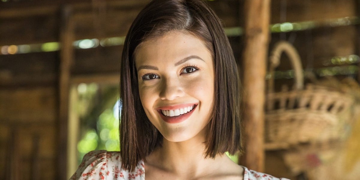 http://tvfoco.uai.com.br/wp-content/uploads/2015/05/Daniela-Mercury.jpg