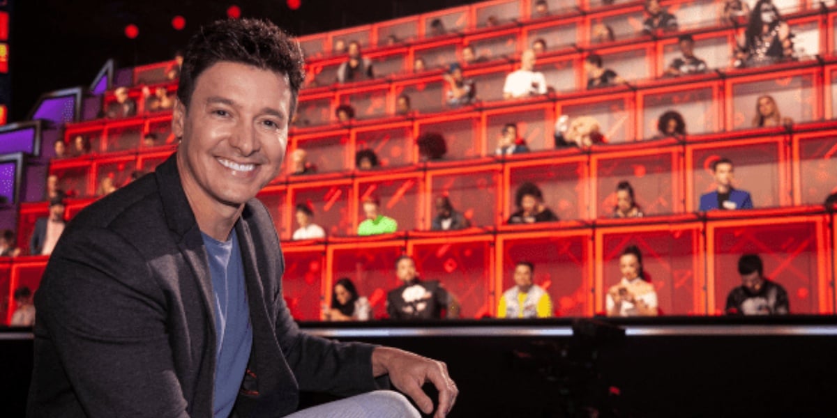 http://tvfoco.uai.com.br/wp-content/uploads/2015/05/Daniela-Mercury.jpg