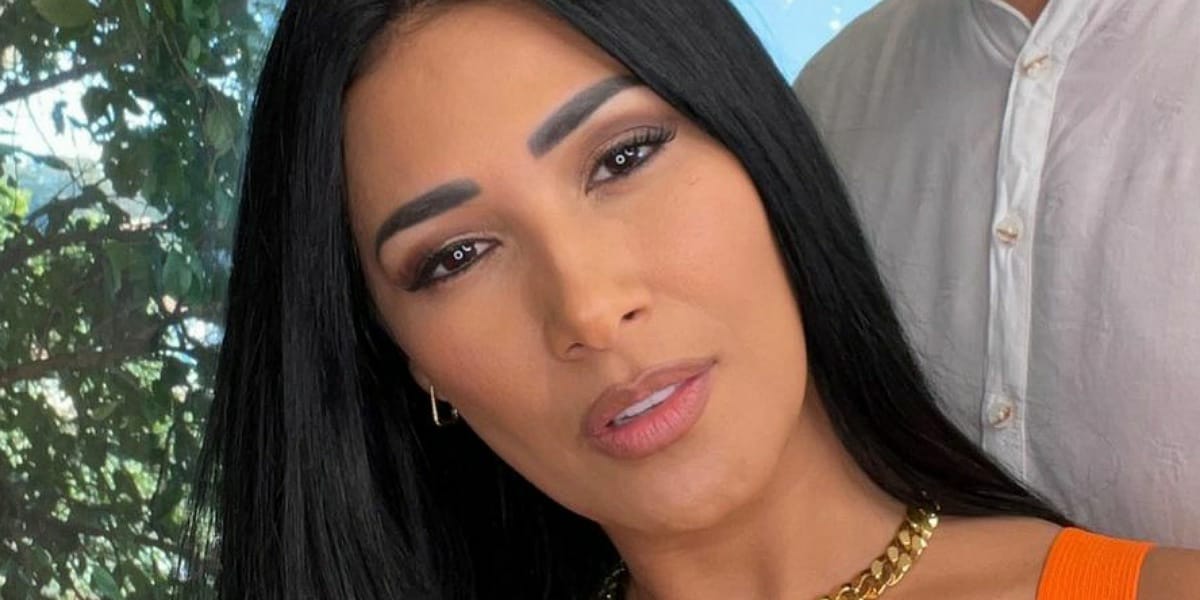 http://tvfoco.uai.com.br/wp-content/uploads/2015/05/Daniela-Mercury.jpg