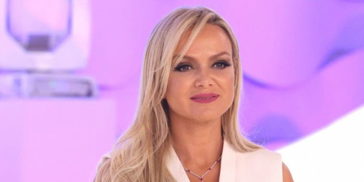 http://tvfoco.uai.com.br/wp-content/uploads/2015/05/Daniela-Mercury.jpg