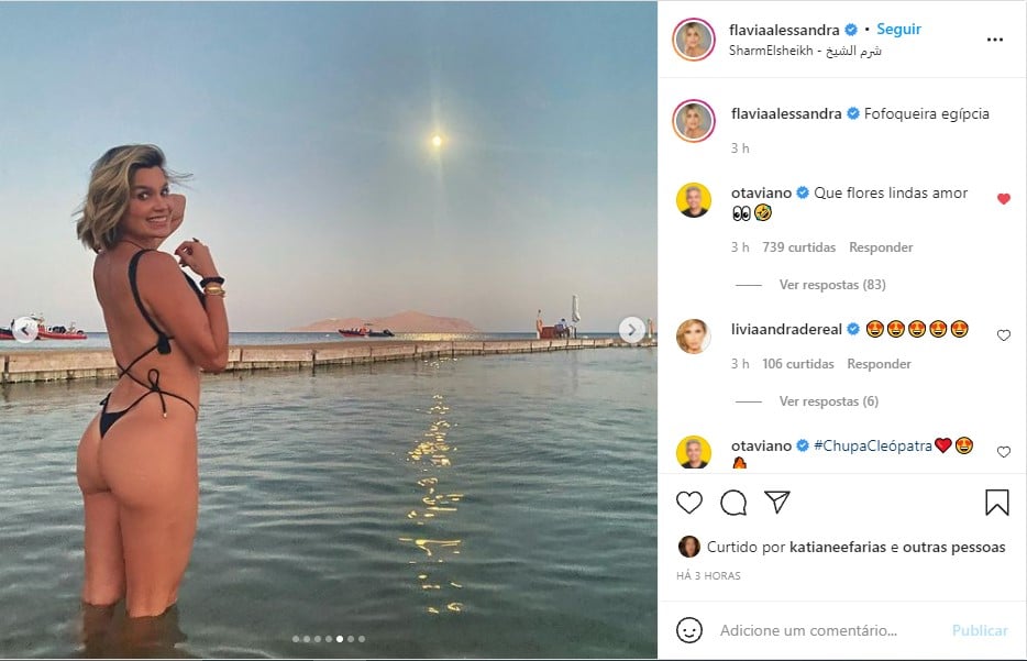 Flávia Alessandra exibe corpão com biquíni PP - Foto: Reprodução