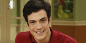 Mateus Solano contou no É De Casa sobre repercussão de beijo gay (Foto: Reprodução)