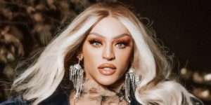 Pabllo Vittar se acidentou durante show em Manaus (Forto: Reprodução)