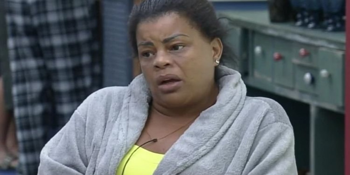 http://tvfoco.uai.com.br/wp-content/uploads/2015/05/Daniela-Mercury.jpg