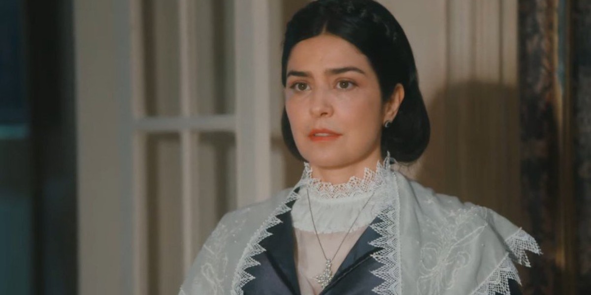 http://tvfoco.uai.com.br/wp-content/uploads/2015/05/Daniela-Mercury.jpg
