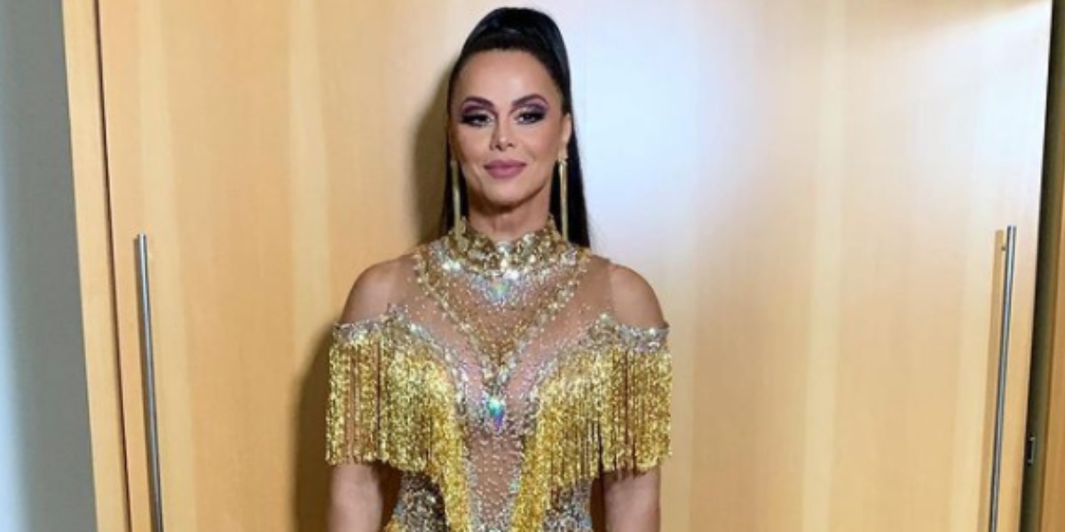 http://tvfoco.uai.com.br/wp-content/uploads/2015/05/Daniela-Mercury.jpg