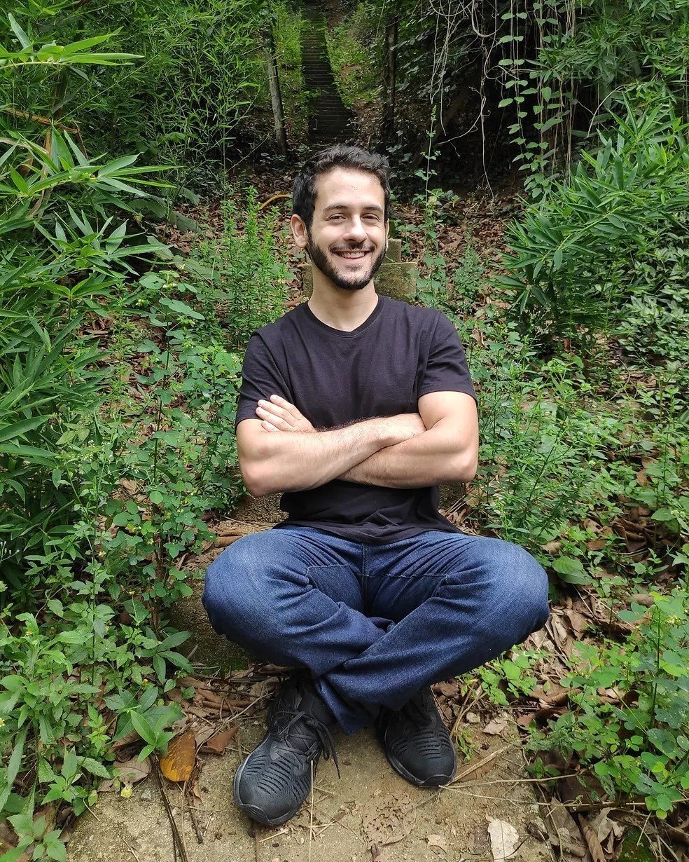 Davi Lucas fez várias novelas da Globo e hoje em dia é psicólogo (Foto: Reprodução/Instagram)