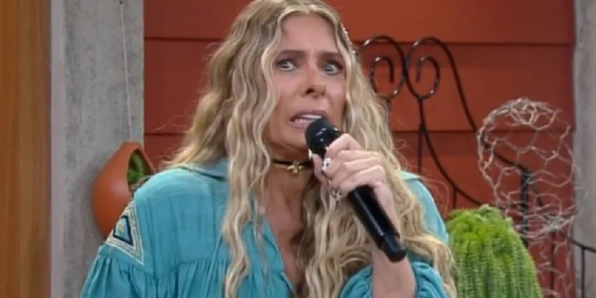 http://tvfoco.uai.com.br/wp-content/uploads/2015/05/Daniela-Mercury.jpg