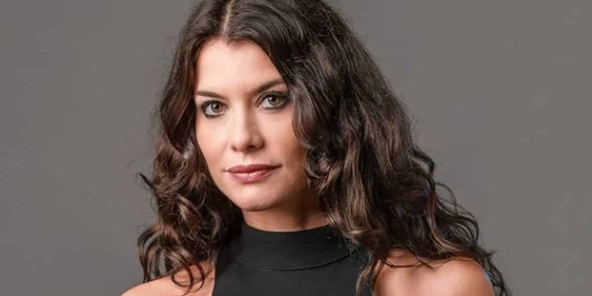 http://tvfoco.uai.com.br/wp-content/uploads/2015/05/Daniela-Mercury.jpg