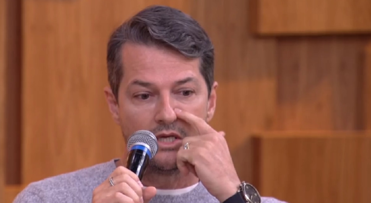 http://tvfoco.uai.com.br/wp-content/uploads/2015/05/Daniela-Mercury.jpg