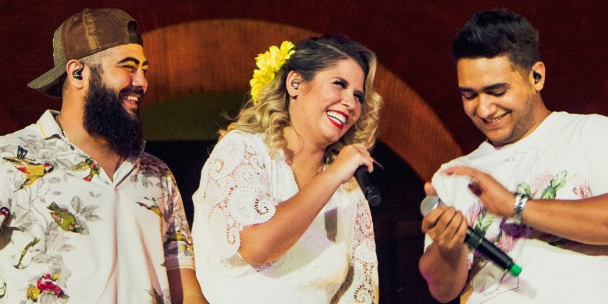 http://tvfoco.uai.com.br/wp-content/uploads/2015/05/Daniela-Mercury.jpg