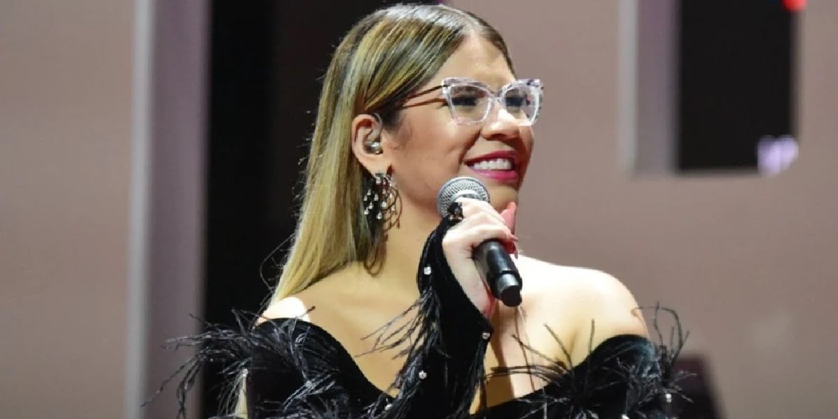 http://tvfoco.uai.com.br/wp-content/uploads/2015/05/Daniela-Mercury.jpg